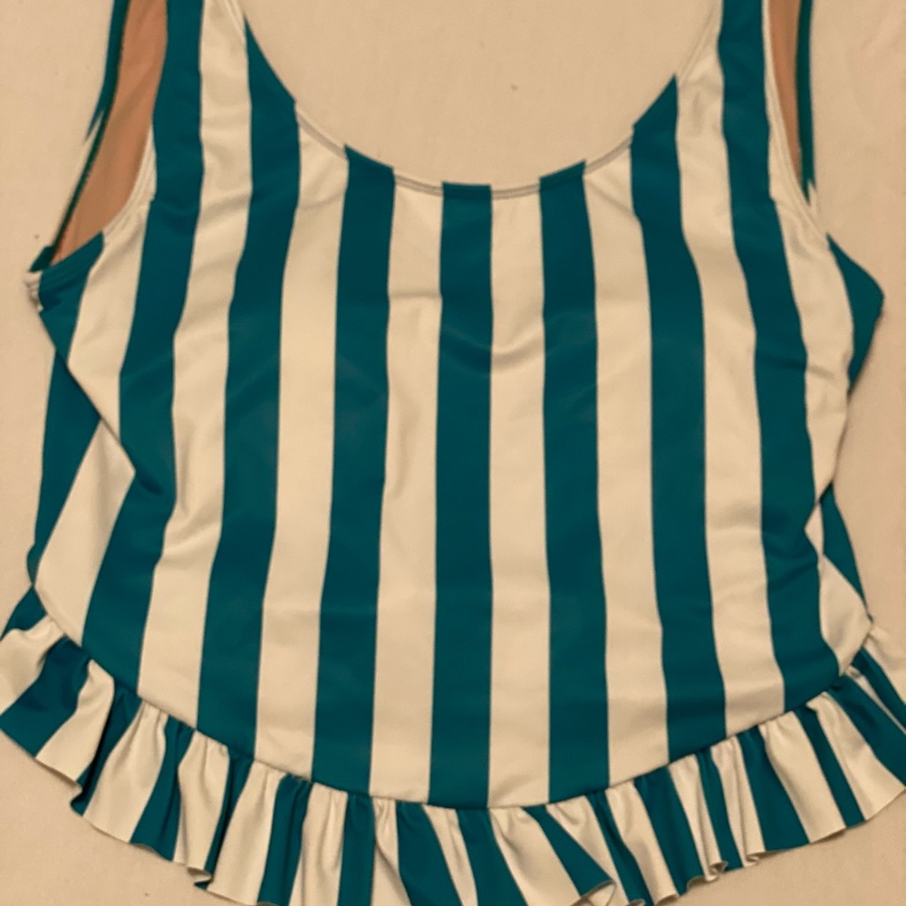Altered Kortni Jeane top